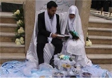 مراسم پیوند یک زوج همدانی در جوار حرم شهید گمنام برگزار شد
