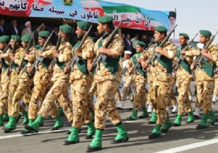 برگزاری رژه نیروهای مسلح در زاهدان