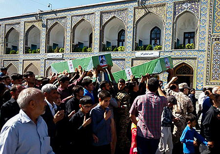 تصاویر/ تشییع پیکر مطهر دو شهید مدافع حرم در مشهد مقدس
