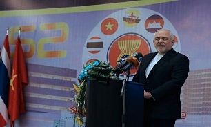FM Zarif hails ASEAN as successful example of collective action