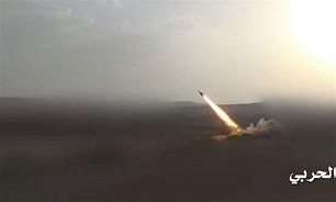 Yemeni Ballistic Missile Hits Saudi Mercenaries’ Camp in Asir