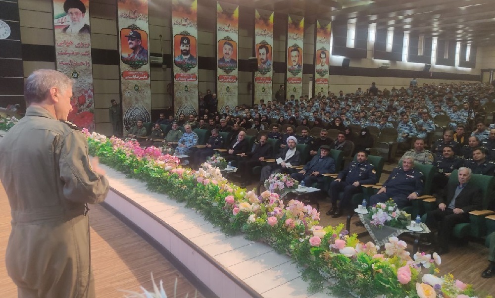 فرمانده دانشگاه علوم و فنون هوایی شهید ستاری: پرچم دانش و مرجعیت در دانشگاه شهید ستاری بر افراشته شده است