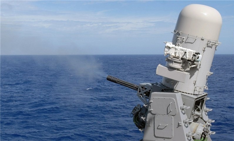 اجرای عملیات رهگیری و انهدام اهداف هوایی در رزمایش مرکب کمربند امنیت دریایی ۲۰۲۴