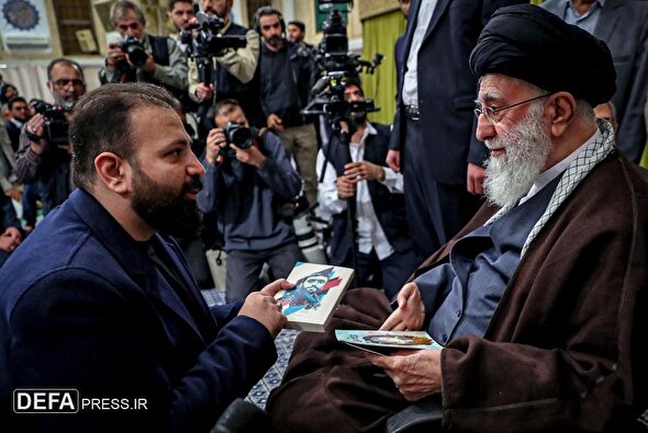 تصاویر/ دیدار شاعران با امام خامنه‌ای