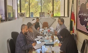 اولین جلسه «نیم‌پلاک» در استان کرمان برگزار شد
