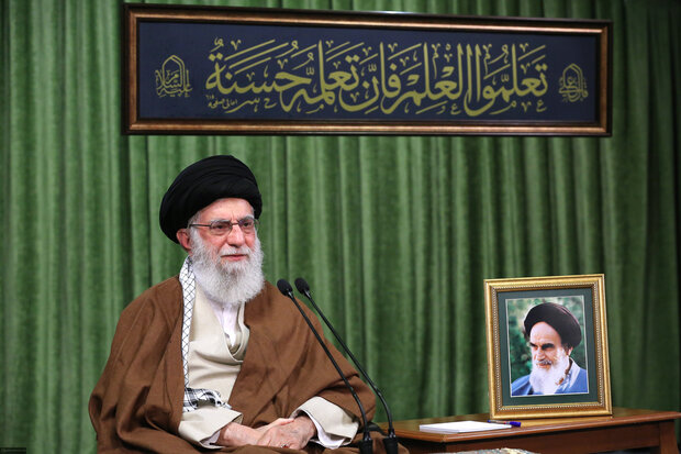 قائد الثورة الإسلامية: لن يبقى الأميركان في العراق أو سوريا وسيتم طردهم