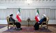 الرئيس الإيراني المنتخب يزور روحاني