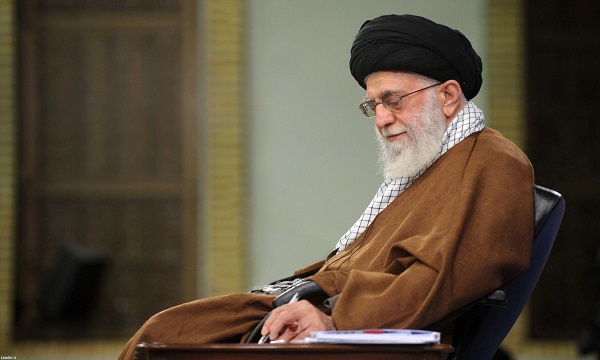 قائد الثورة يعزي بوفاة رئيس محكمة الثورة في طهران