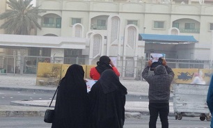Two Bahraini Dissidents Jailed, Stripped of Citizenship