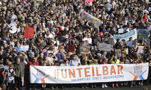 Thousands Protest in Berlin against Racism, Discrimination