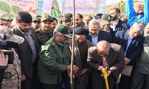 Basij Forces Ready to Assist in Planting Trees