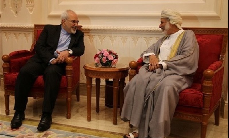 Iran, Oman FMs discuss issues of mutual interest