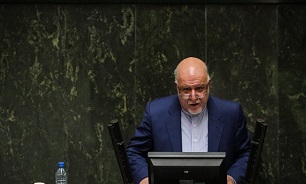 Zanganeh says oil industry can double petchem output to $40bn