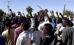 Anti-Government Protesters Rally in Sudan Despite Massive Police Deployment