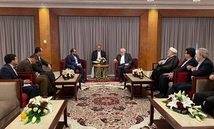 Iran FM, Ansarullah spox discuss Yemen developments