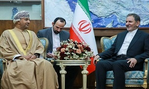 Iran sees no limitation for expanding coop. with Oman