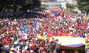 Rallies Held in Venezuela on Anniversary of Revolution