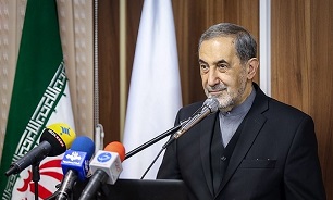 Iran, Italy Opposed to Outsiders’ Interference in Regional Affairs