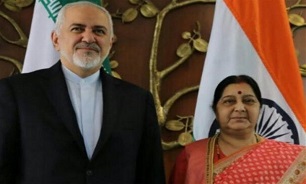 Iranian, Indian Top Diplomats Discuss Closer Ties