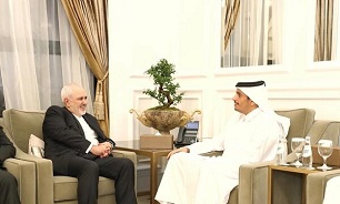 Iranian, Qatari FMs confer on bilateral ties in Doha