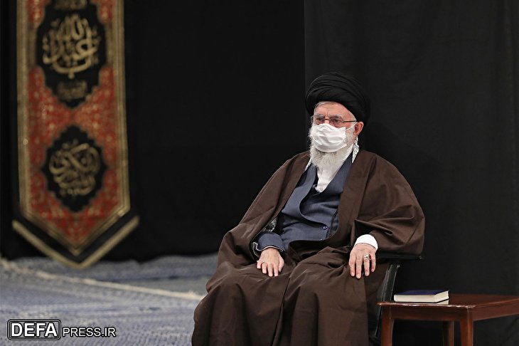 Leader at recitation ceremony of Arbaeen supplications
