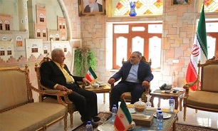Yemeni Officials Meet Iran’s New Envoy in Sana’a