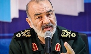 IRGC Commander Vows Crushing Response to Any US Threat in Persian Gulf