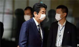 Japan PM’s Support at Two-Year Low on Coronavirus, Prosecutor Bill