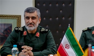 Commander Stresses Friendly, Deep Ties of IRGC and Iran's Army