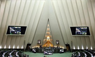 Iran’s Parliament to Respond to E3 Behavior Fittingly