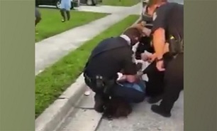 Florida Police Videoed Kneeling on Black Man's Neck during Arrest