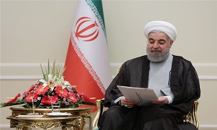 Iran President Urges Close Ties with Japan in Congratulatory Message to Suga
