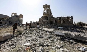 Journos Gather ‘War Crime’ Evidence at Scene of Saudi-Led Airstrike