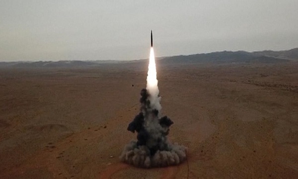 Beijing tests 2 new missile warheads