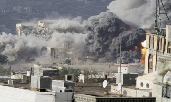 Saudi warplanes bomb 4 Yemeni provinces