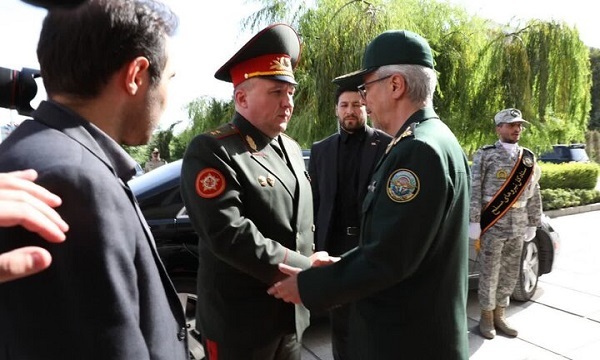وزیر دفاع بلاروس با رئیس ستاد کل نیروهای مسلح دیدار کرد