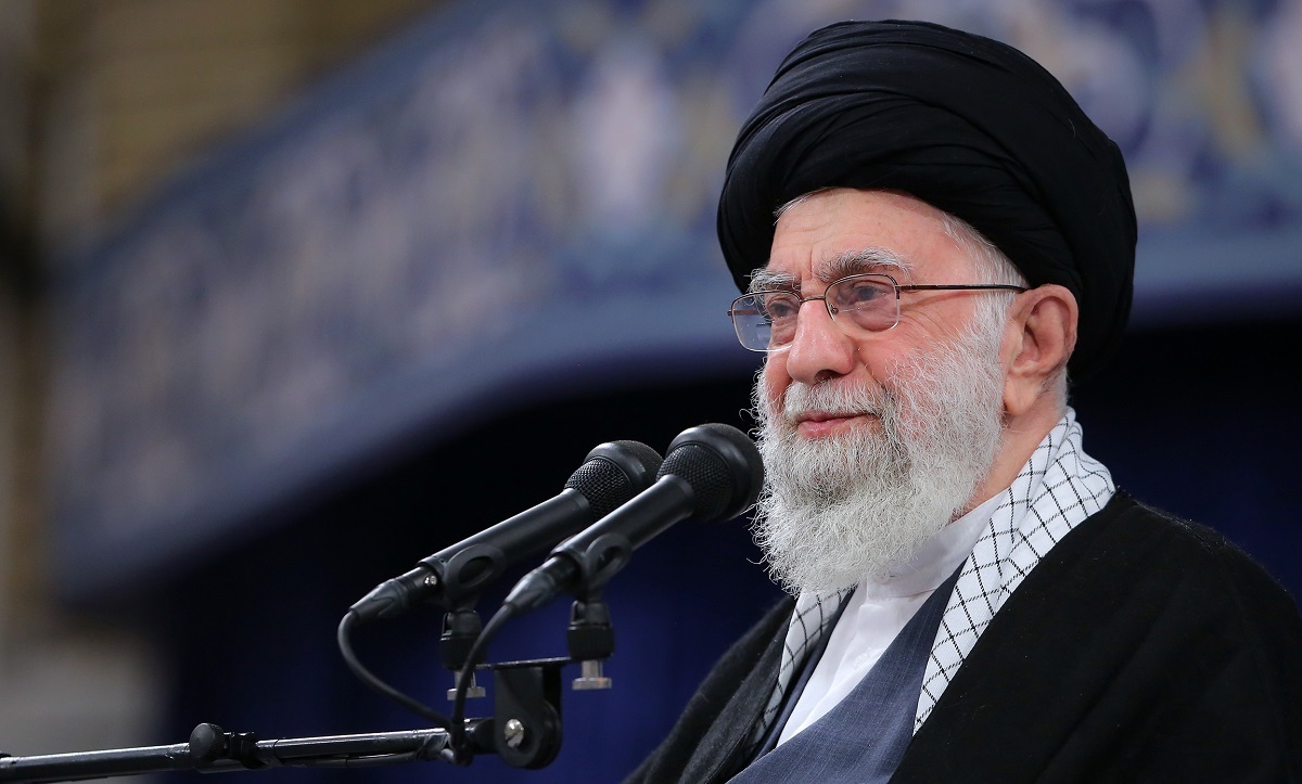 امام خامنه‌ای: بر خلاف انتظار دشمن محرم امسال از سال‌های قبل پرشورتر بود/ ناوگروه ۸۶ نیروی دریایی ارتش افتخار بزرگی آفرید
